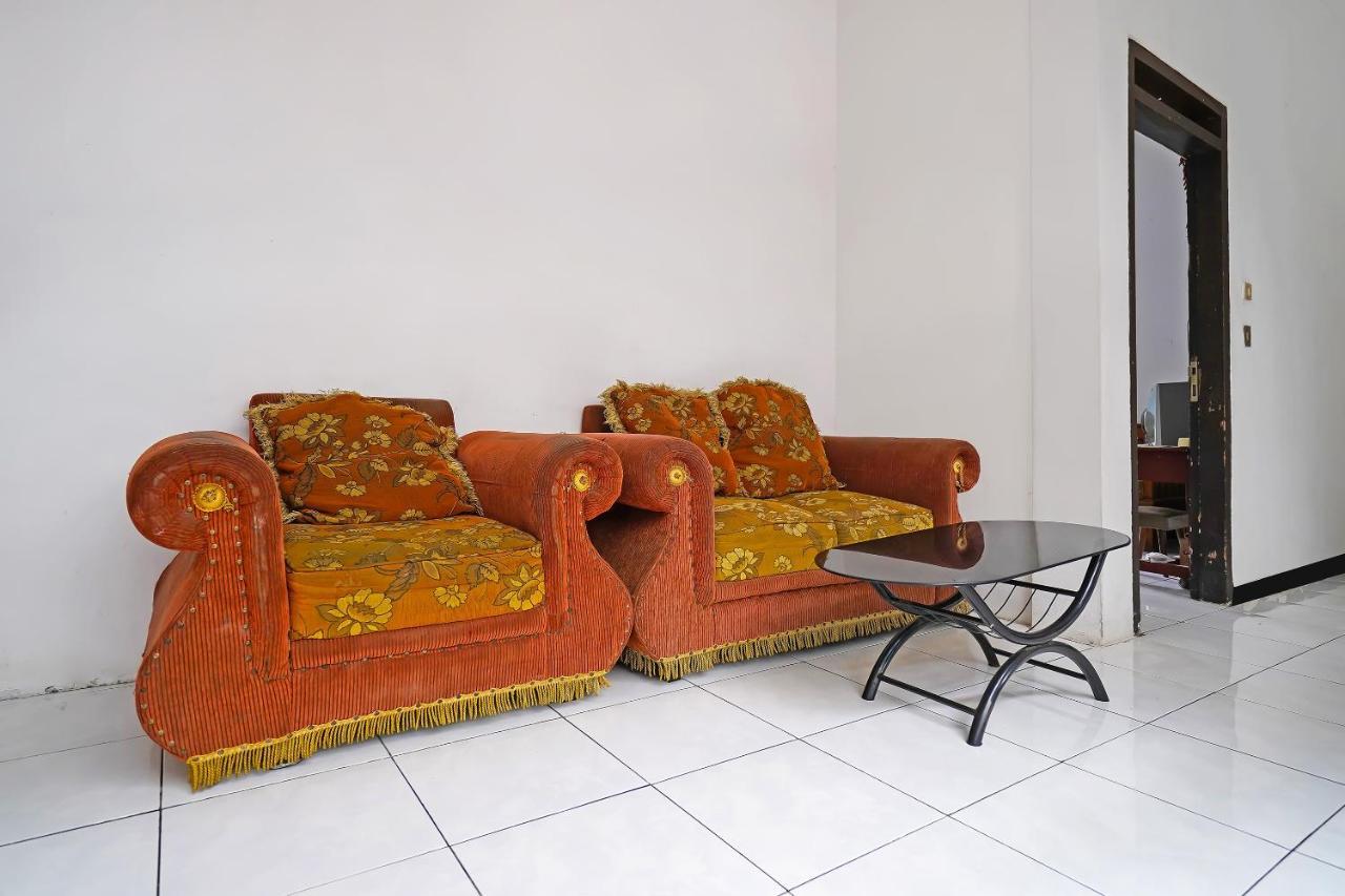 Spot On 91723 Sony Homestay Syariah Sukabumi Eksteriør bilde